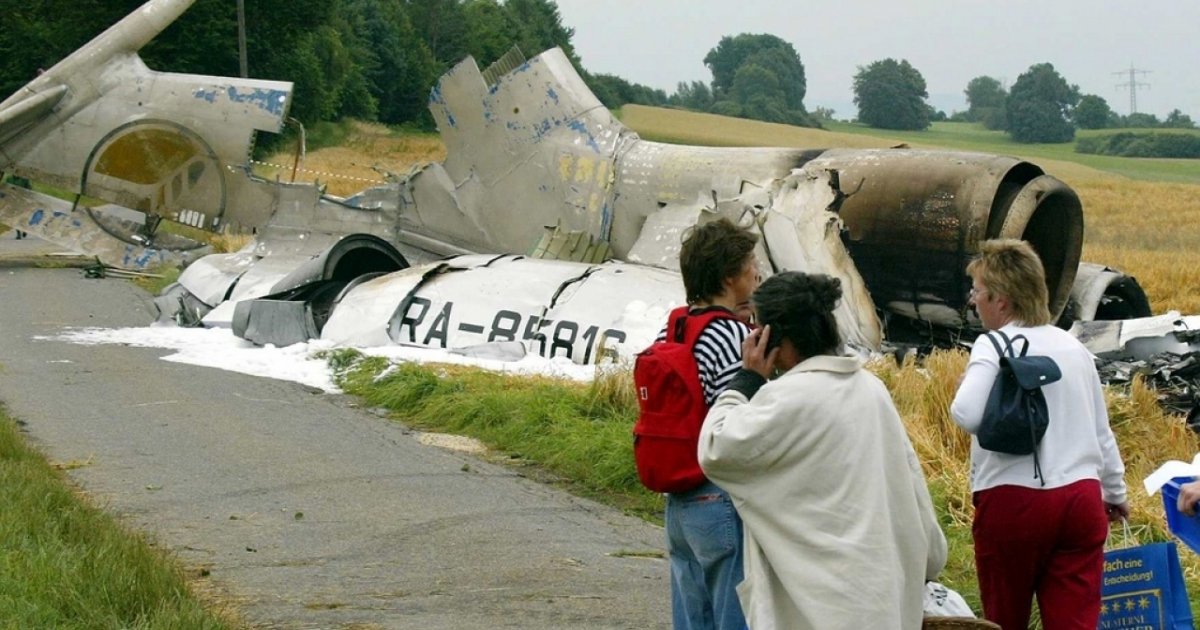 15 anni fa la collisione aerea che fece 71 morti