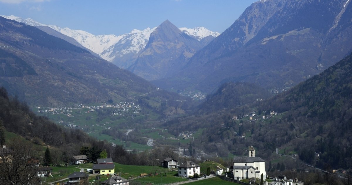 Parte la ricostruzione del Mulino di Corzoneso