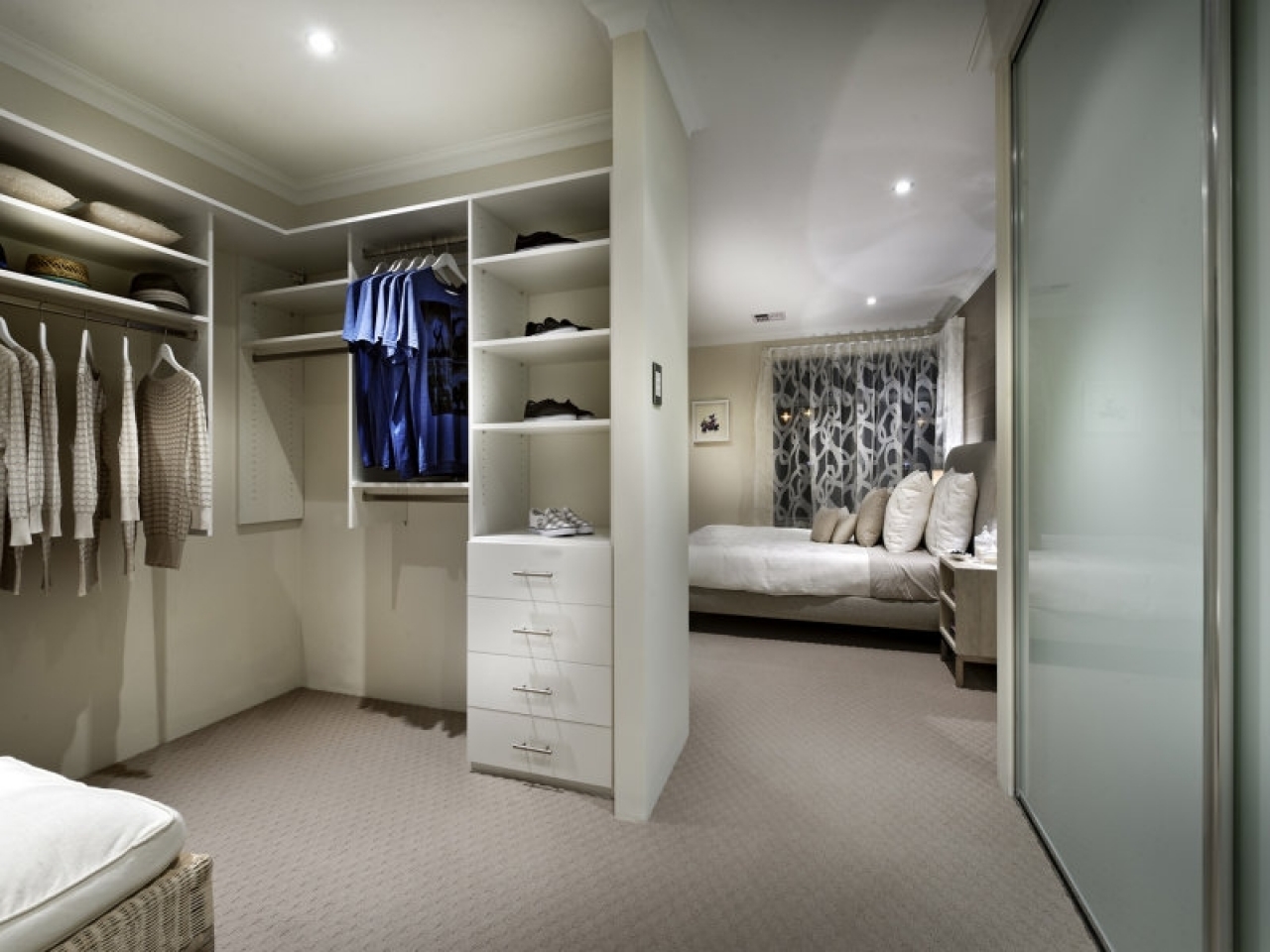 Ticinonline a chi affidarsi e come progettare una cabina armadio ... Come progettare una camera da letto