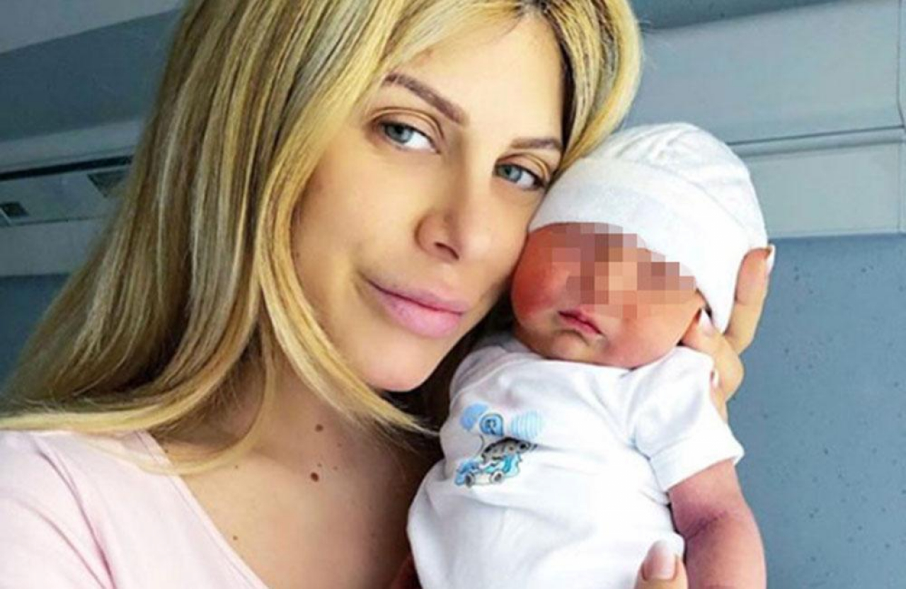 Paola Caruso la prima foto col figlio Michelino Ticinonline