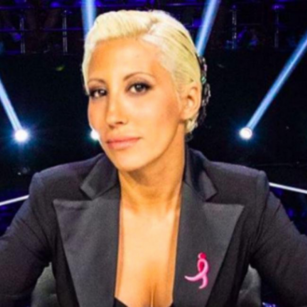 Image result for MALIKA AYANE GIF caduta