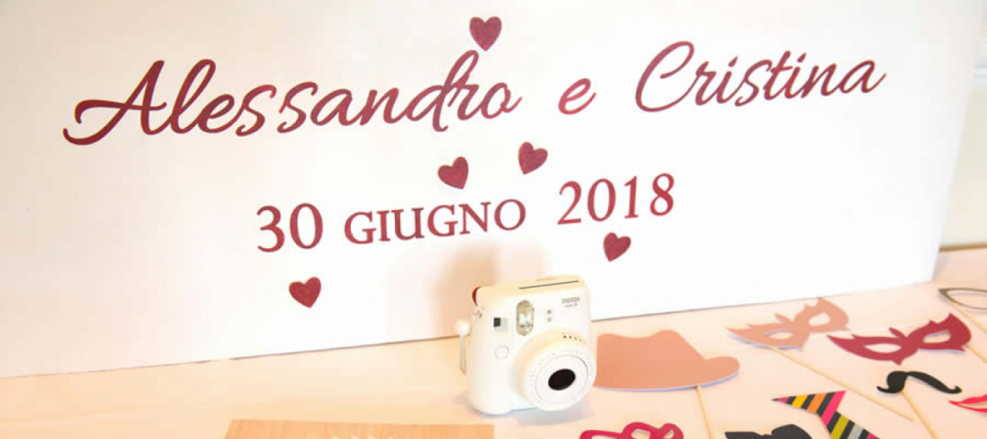 Il photobooth: un angolo divertente per il matrimonio - Ticinonline