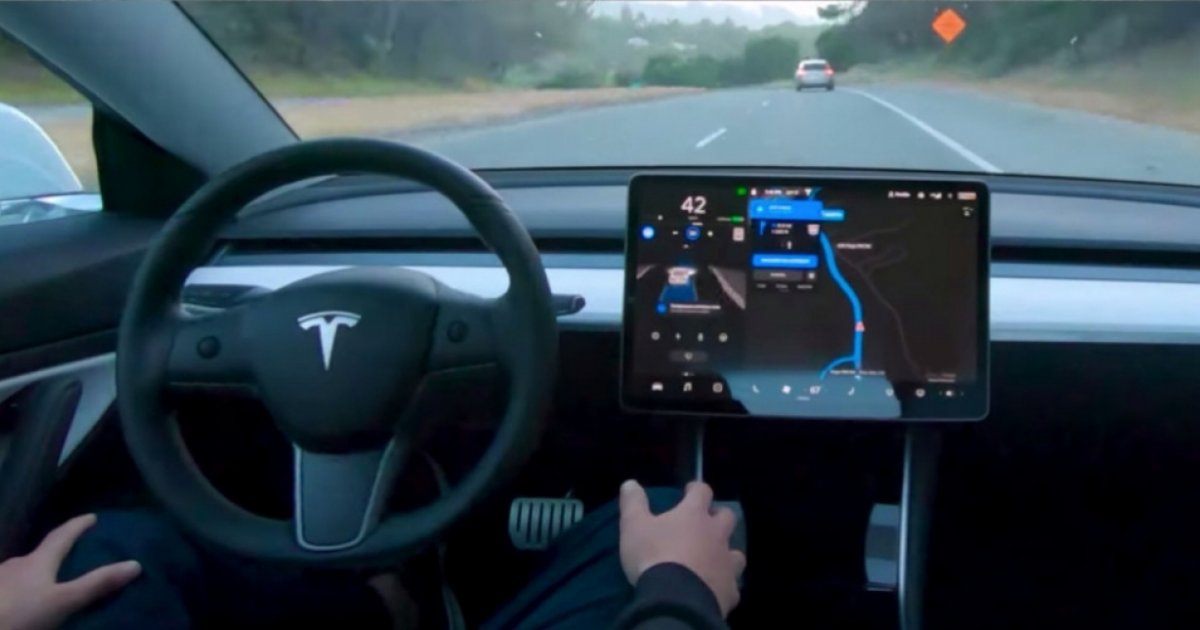 Il Pilota Automatico Di Tesla E Statisticamente 9 Volte Piu Sicuro Della Guida Umana Ticinonline
