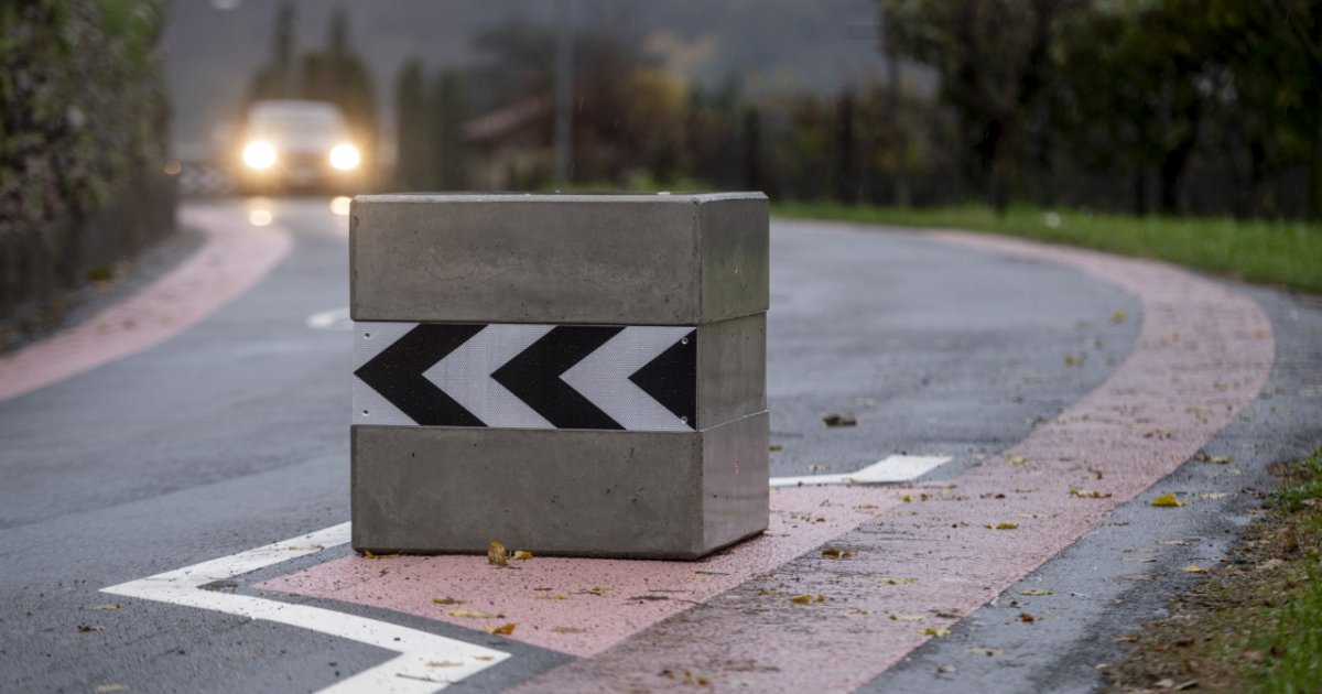 Cubi Di Cemento Sulla Strada Sono Sicuri Basta Rispettare Le Regole Ticinonline