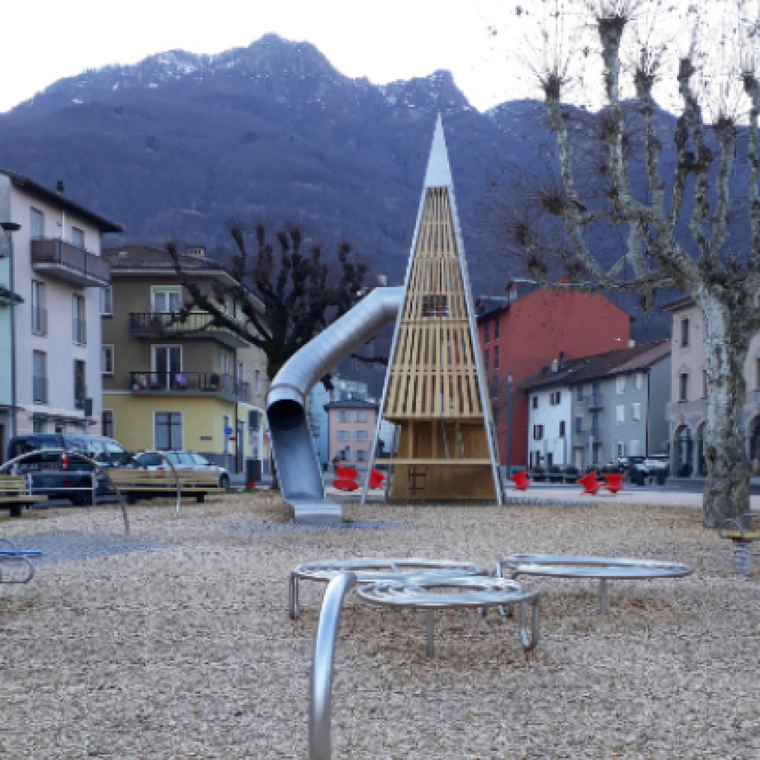 Il Nuovo Parco Giochi Di Giubiasco Non Piace A Tutti Ticinonline