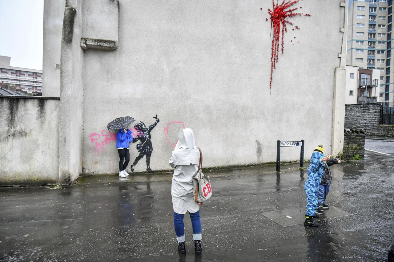 Vandalizzato L Ultimo Graffito Di Banksy Ticinonline