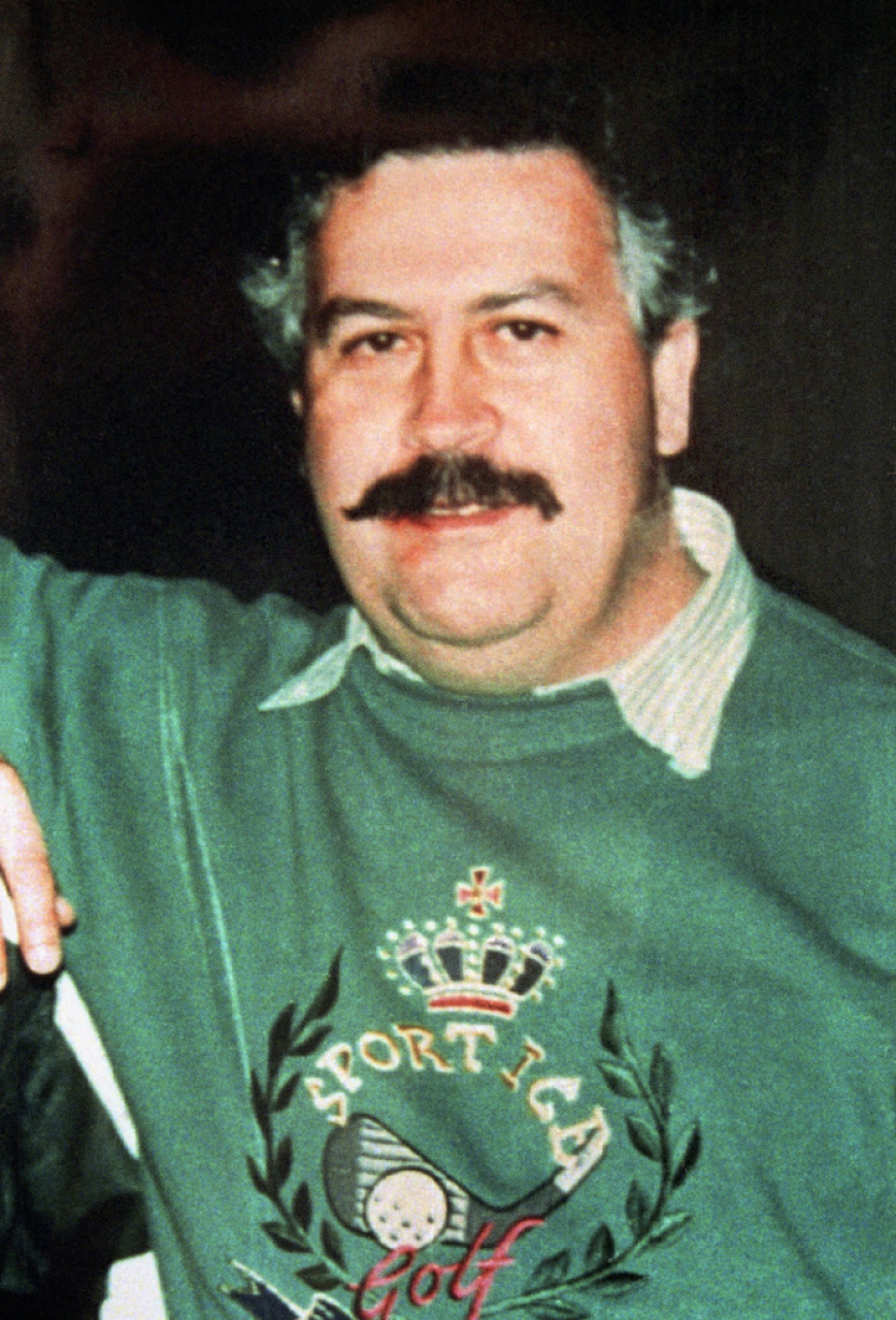 pablo escobar a processo la vedova e il figlio ticinonline