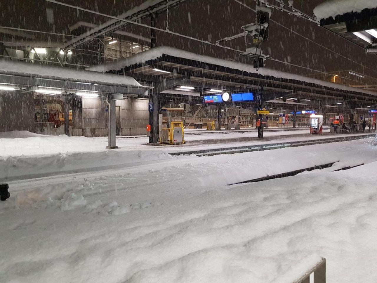 Molte Localita Isolate Per La Neve Ticinonline