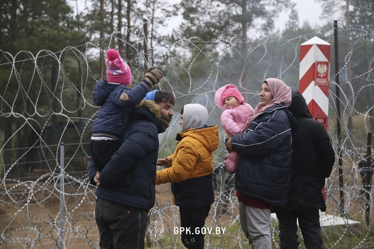 La brutale odissea dei migranti al confine tra Bielorussia e Polonia - Ticinonline