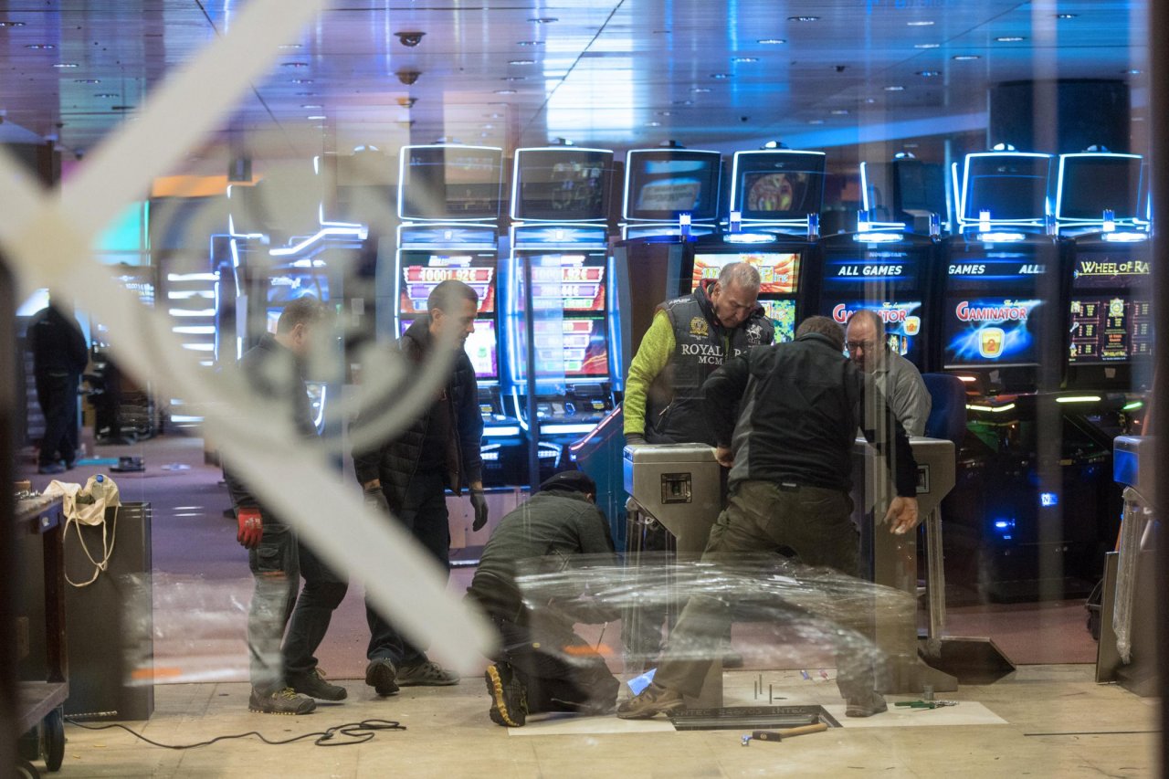 Si lavora per la riapertura del Casinò di Campione d'Italia ...