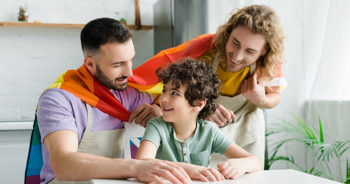 Cosa sono le famiglie arcobaleno?