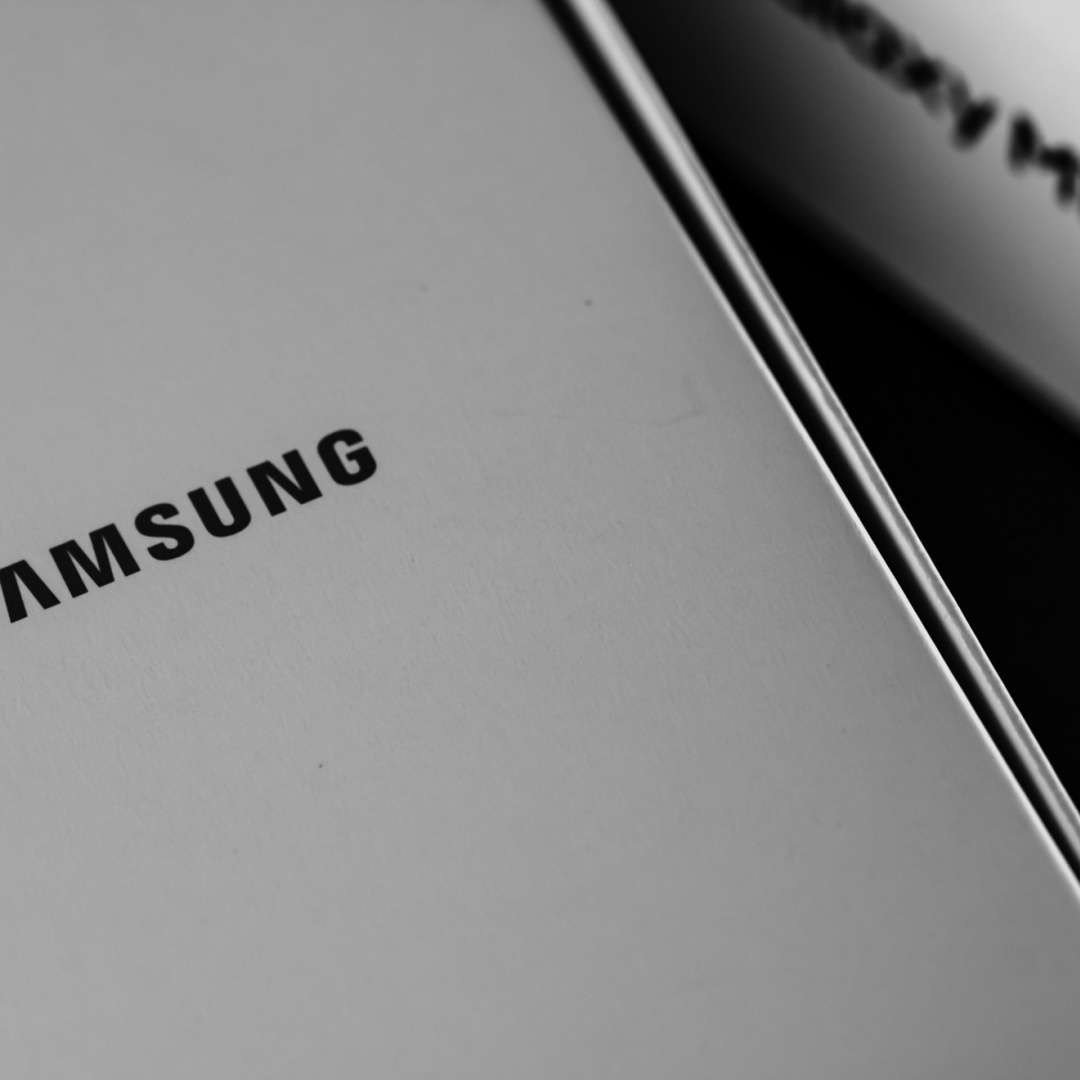Samsung lavora a un'IA che tradurrà in tempo reale le telefonate