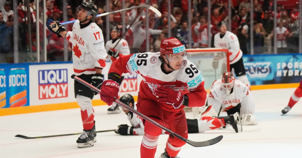 Square Strike Wedge Review - Plugged In Golf - Foto 6