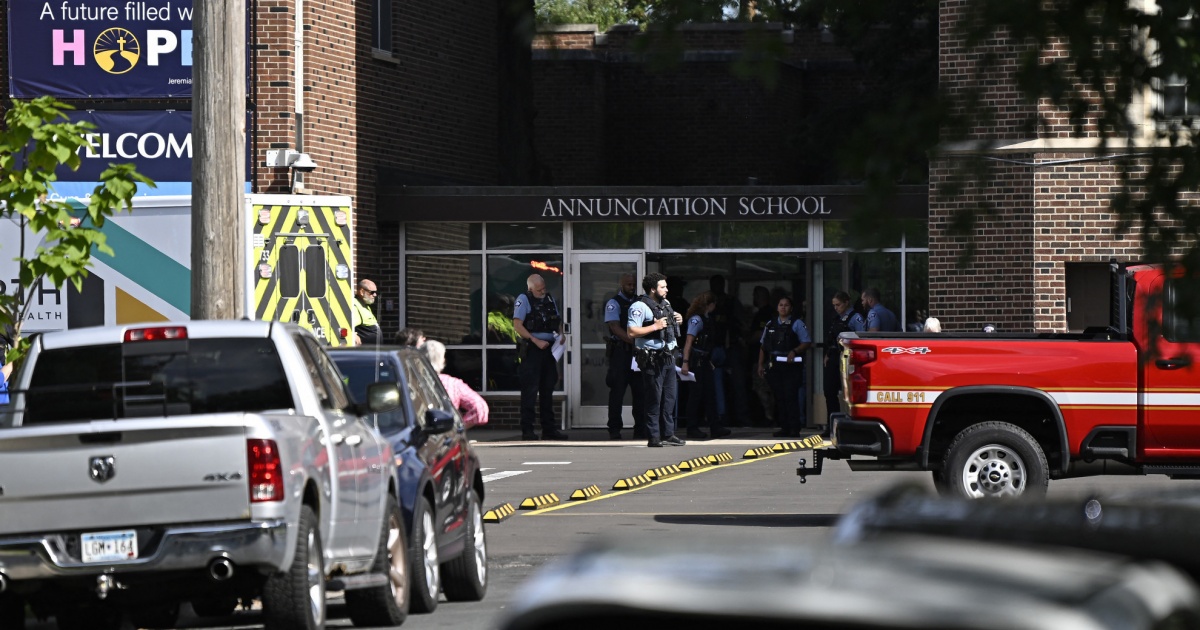 Quei bambini che non possono fuggire e l'attentatore suicida in un parcheggio
