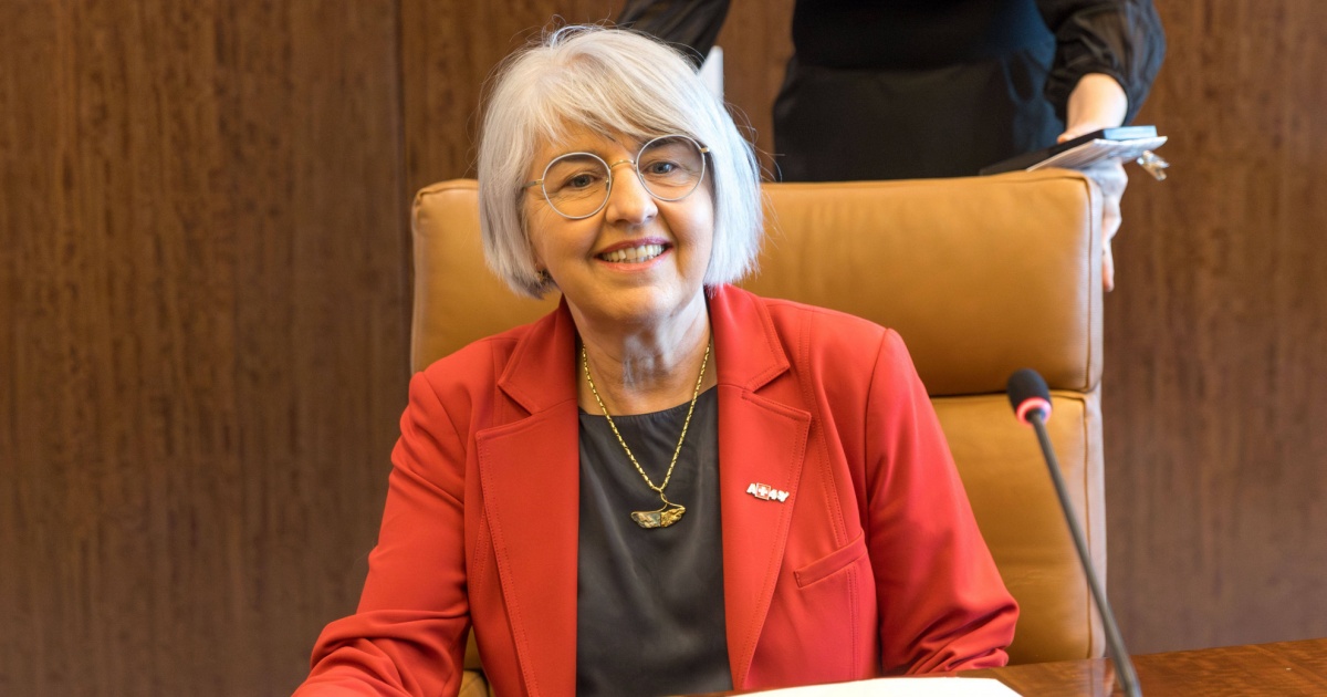 Baume-Schneider a Parigi visita gli ustionati di Crans-Montana