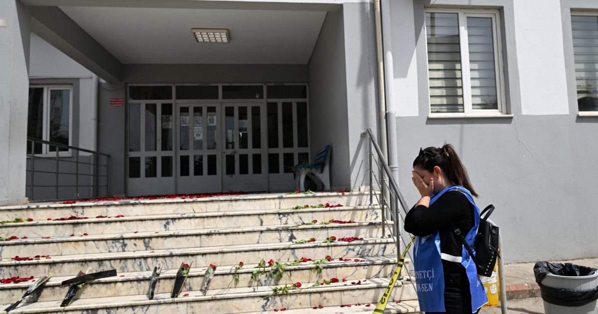 Strage a scuola, il 14enne aveva pianificato un attacco su larga scala