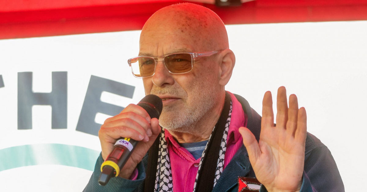 Brian Eno e Patti Smith al Padiglione Santa Sede