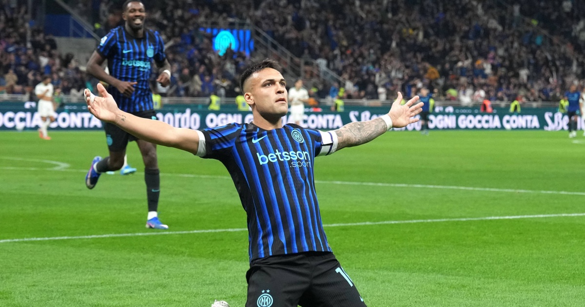 La Roma crolla a San Siro, l'Inter vola provvisoriamente a +9