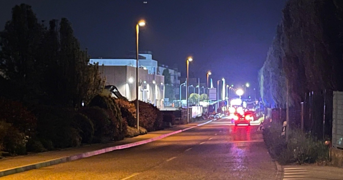 Fuga di ammoniaca alla Rapelli: stabile evacuato e alcuni intossicati