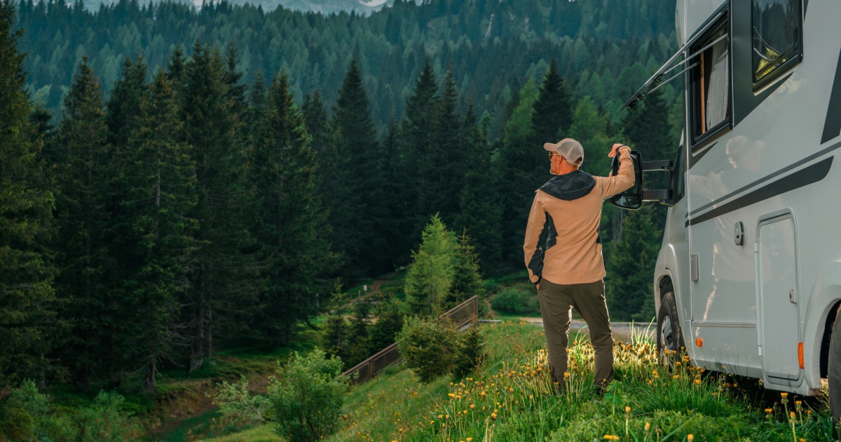 Su quell'uomo circolano storie assurde