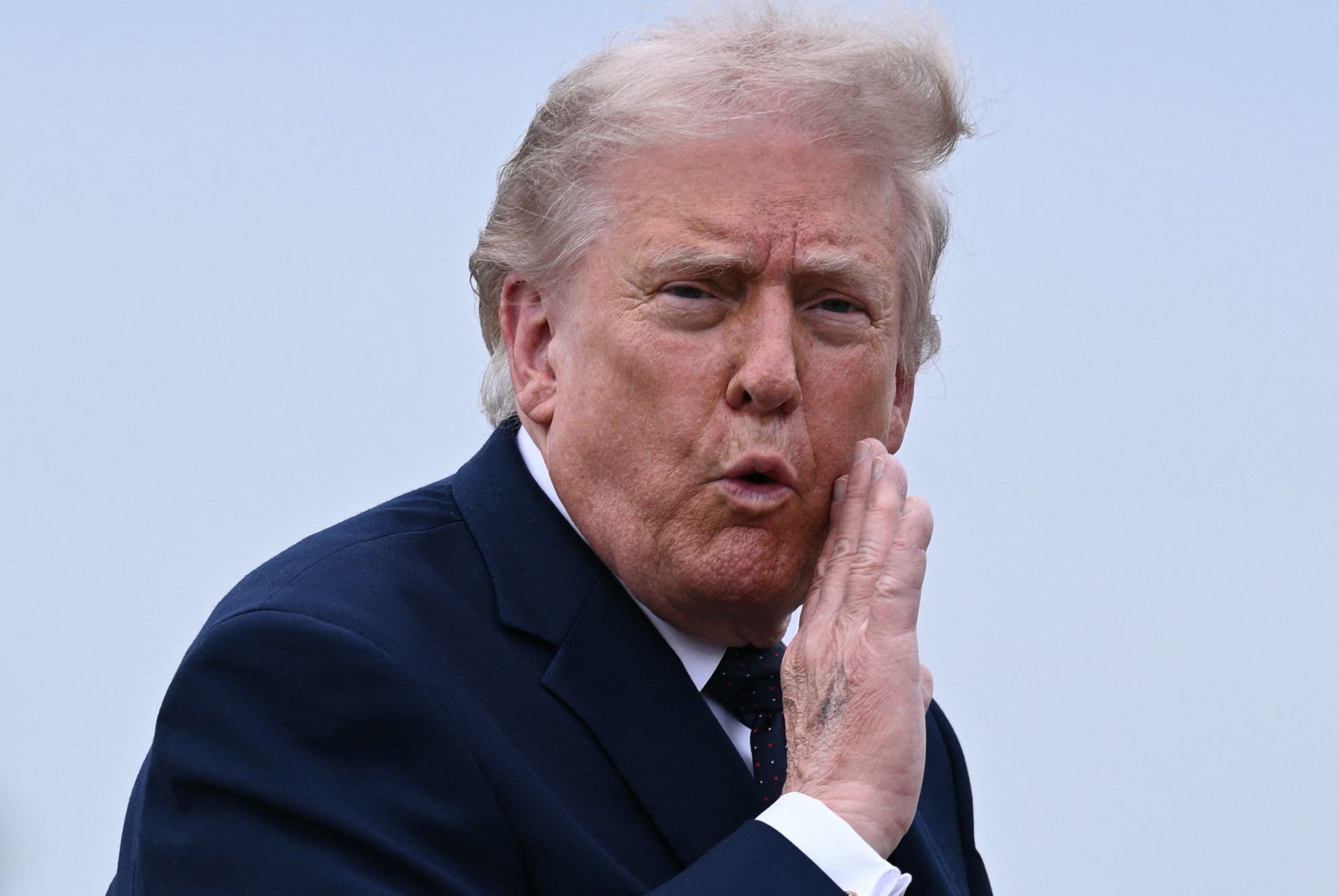 Accordo con l'Iran, ci siamo: «Lo Stretto di Hormuz verrà aperto»