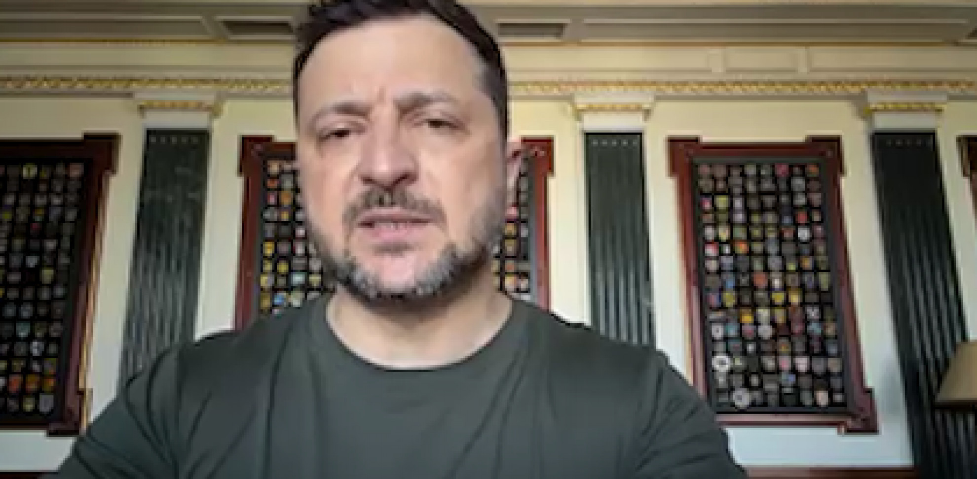 Zelensky accusa Mosca: lanciato un missile Oreshnik