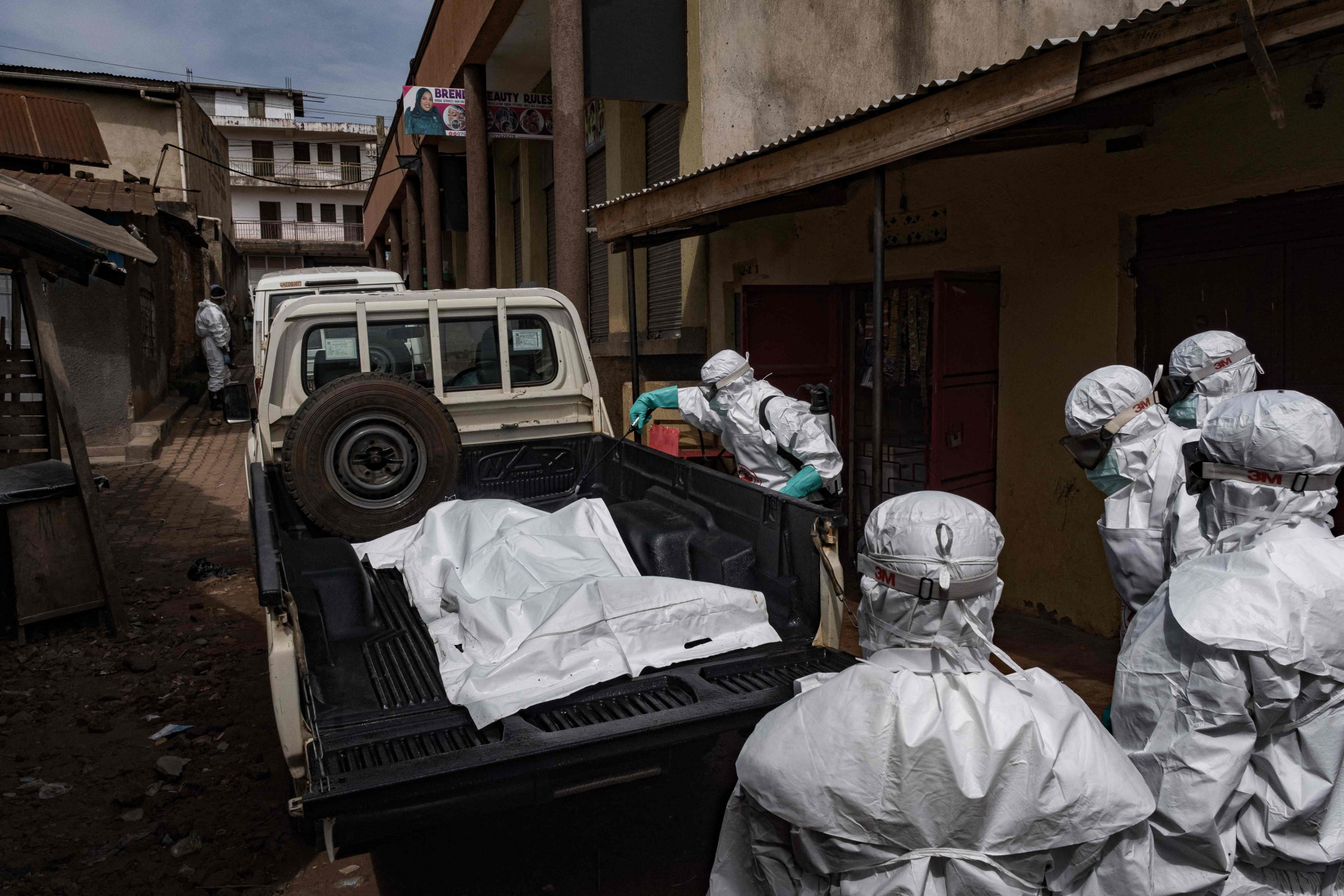 Svizzera in prima linea contro Ebola: 3 milioni per fermare l’epidemia in Congo