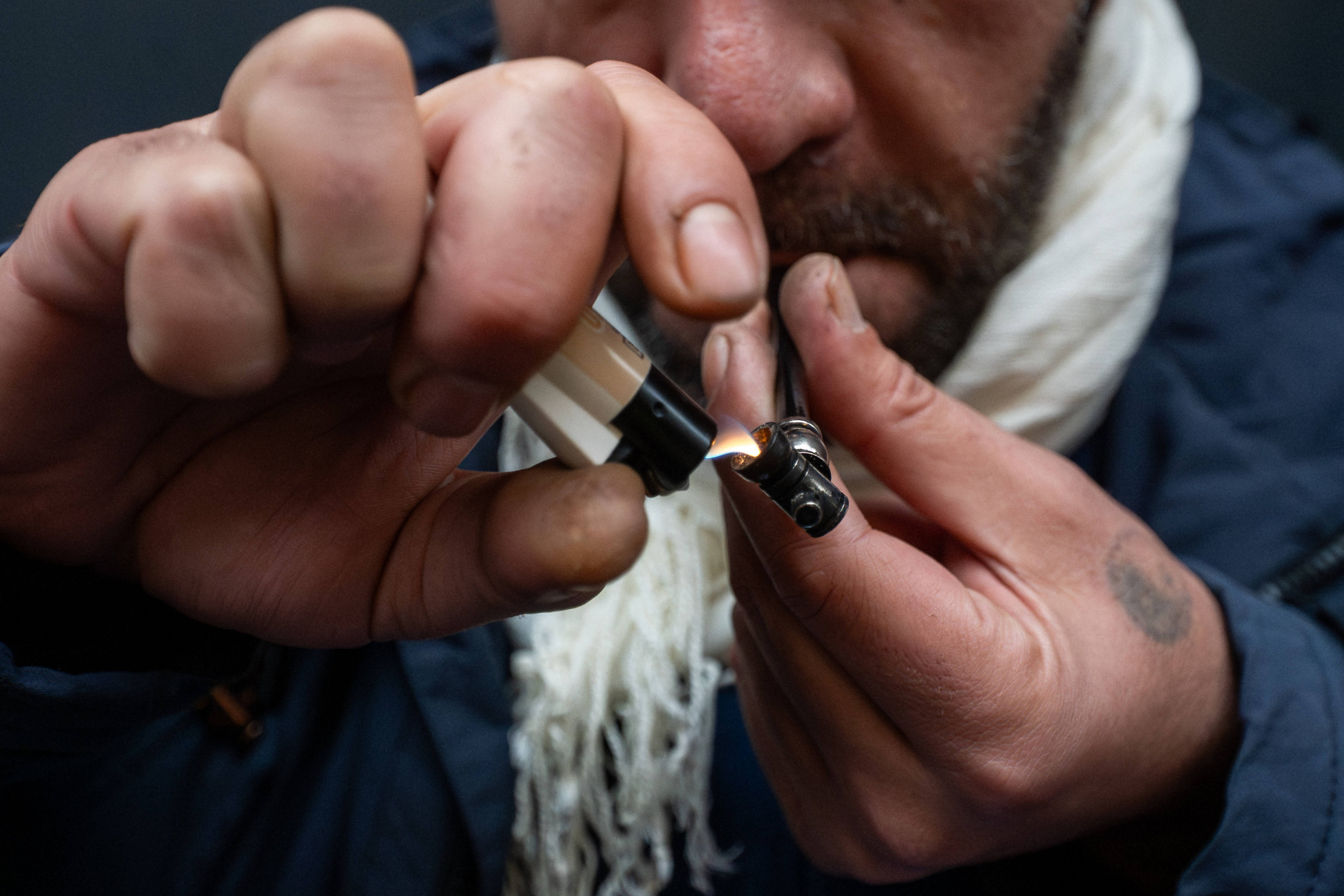 Meno tossicodipendenti nel parco: funziona il locale protetto dove fare uso di droga