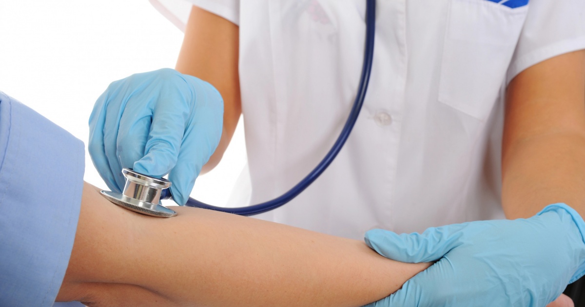 Radiata dall'ordine dei medici in un cantone, continua a lavorare in un altro