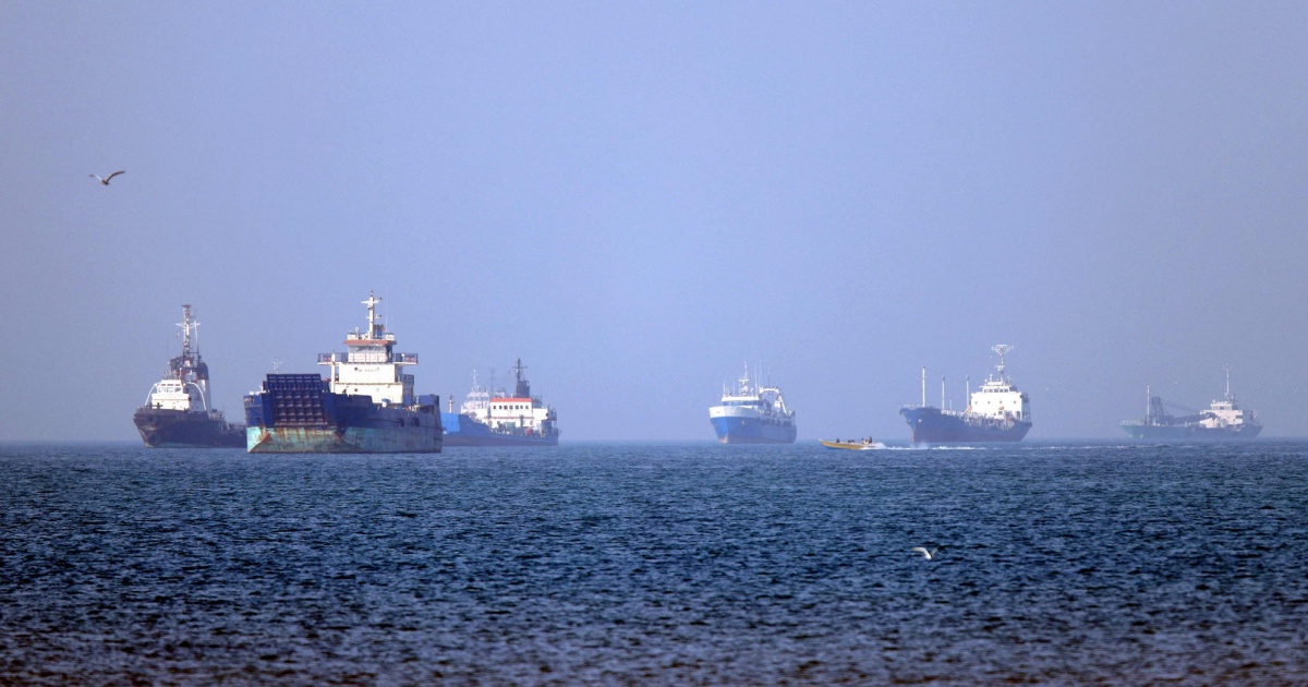 Crisi nei mari: il blocco nello stretto di Hormuz fa impennare costi e ...