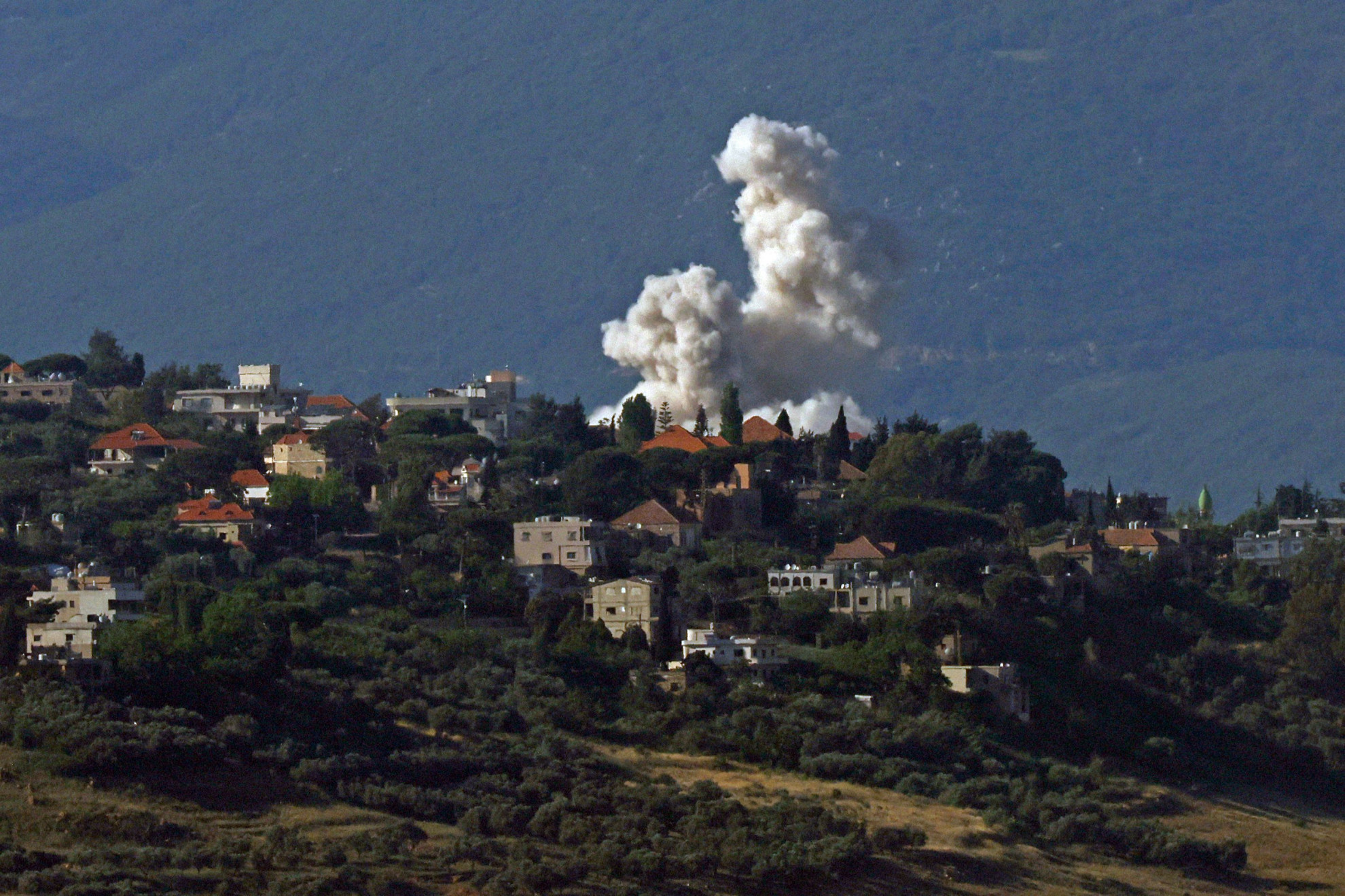 Netanyahu ha ordinato l'attacco contro la periferia di Beirut