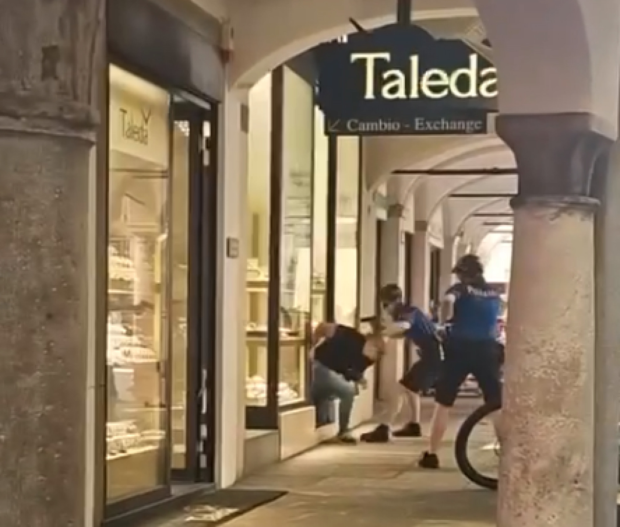 La tentata rapina. Gli spari in centro. È ora del processo