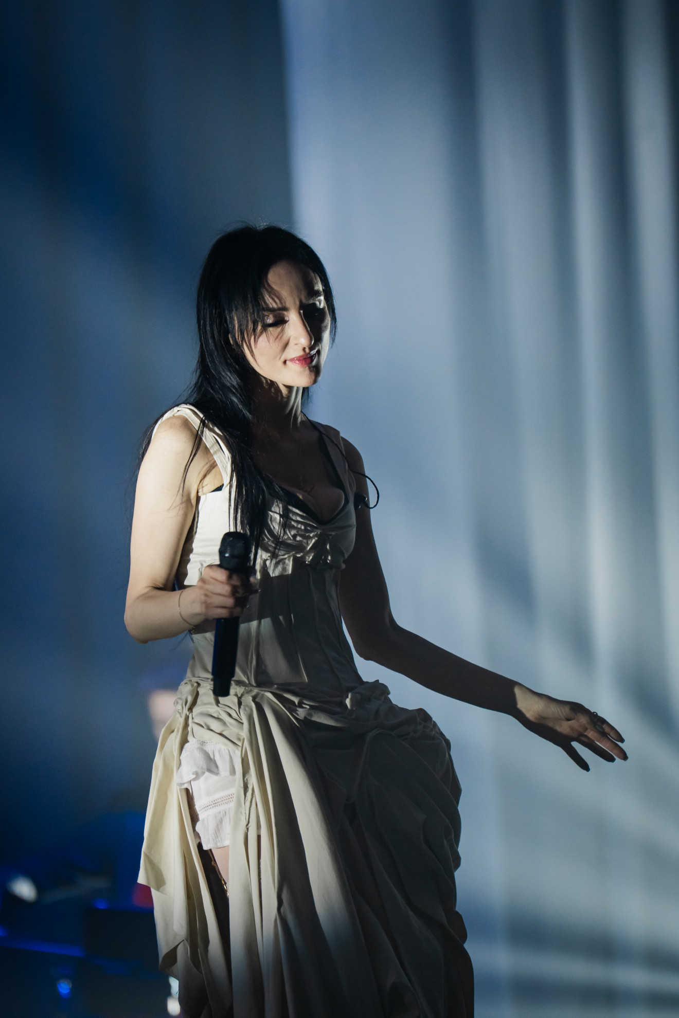 Arisa, il viaggio teatrale dell’anima conquista l’Italia