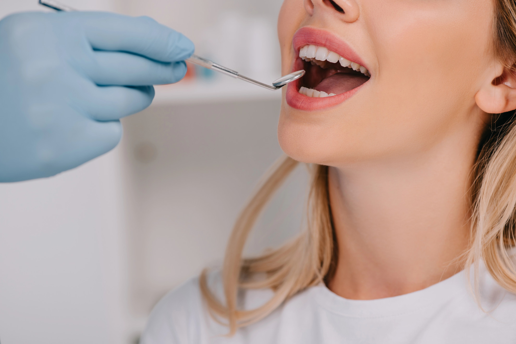 Un pieno sostegno dell’Associazione per la difesa del servizio pubblico all’iniziativa per le cure dentarie