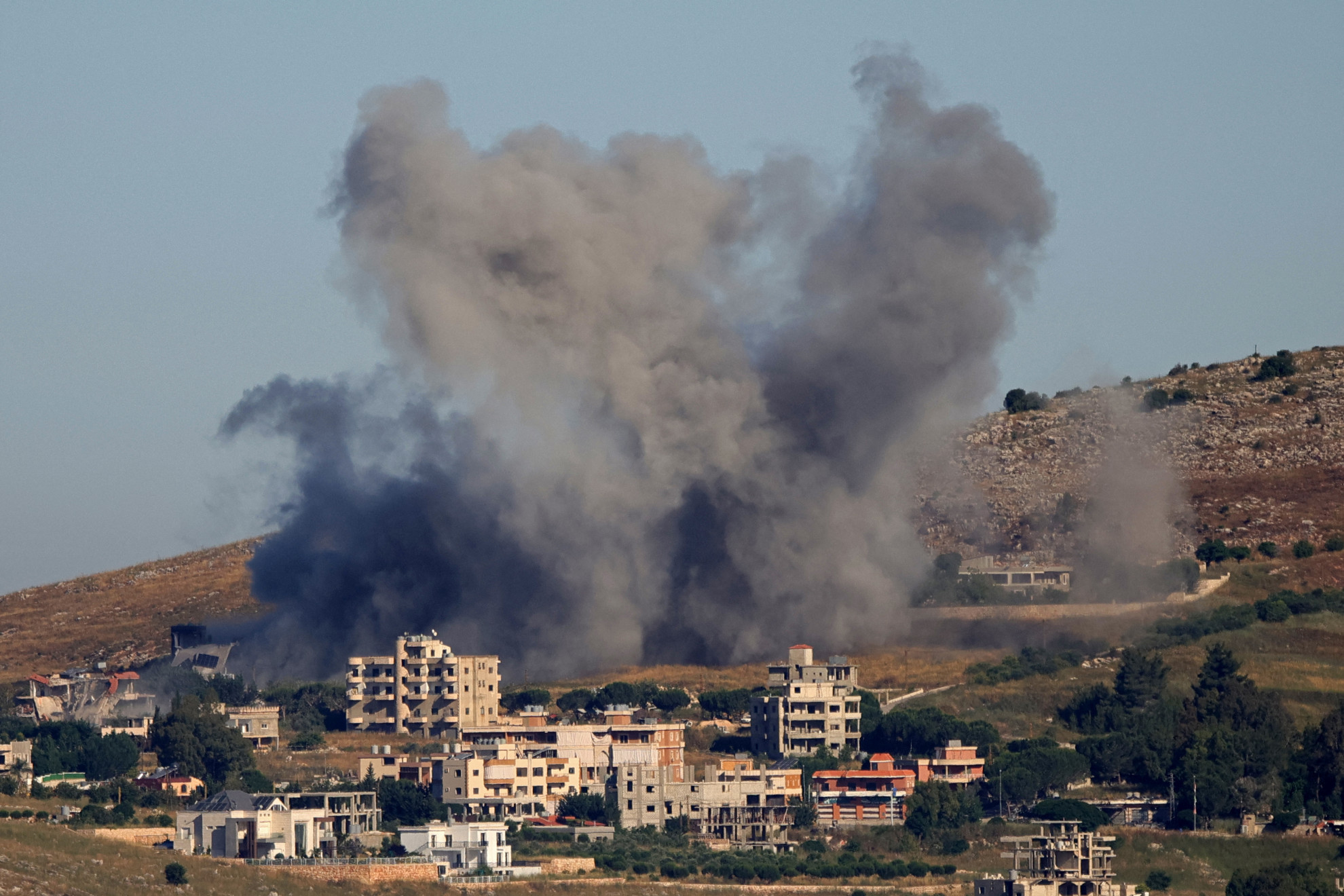 «Israele ha usato il fosforo bianco su aree popolate del Libano»