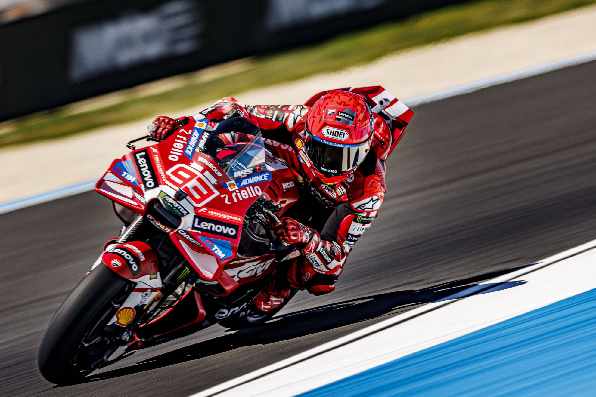 Marquez fa 100 vittorie in una gara iniziata con una maxi-ca