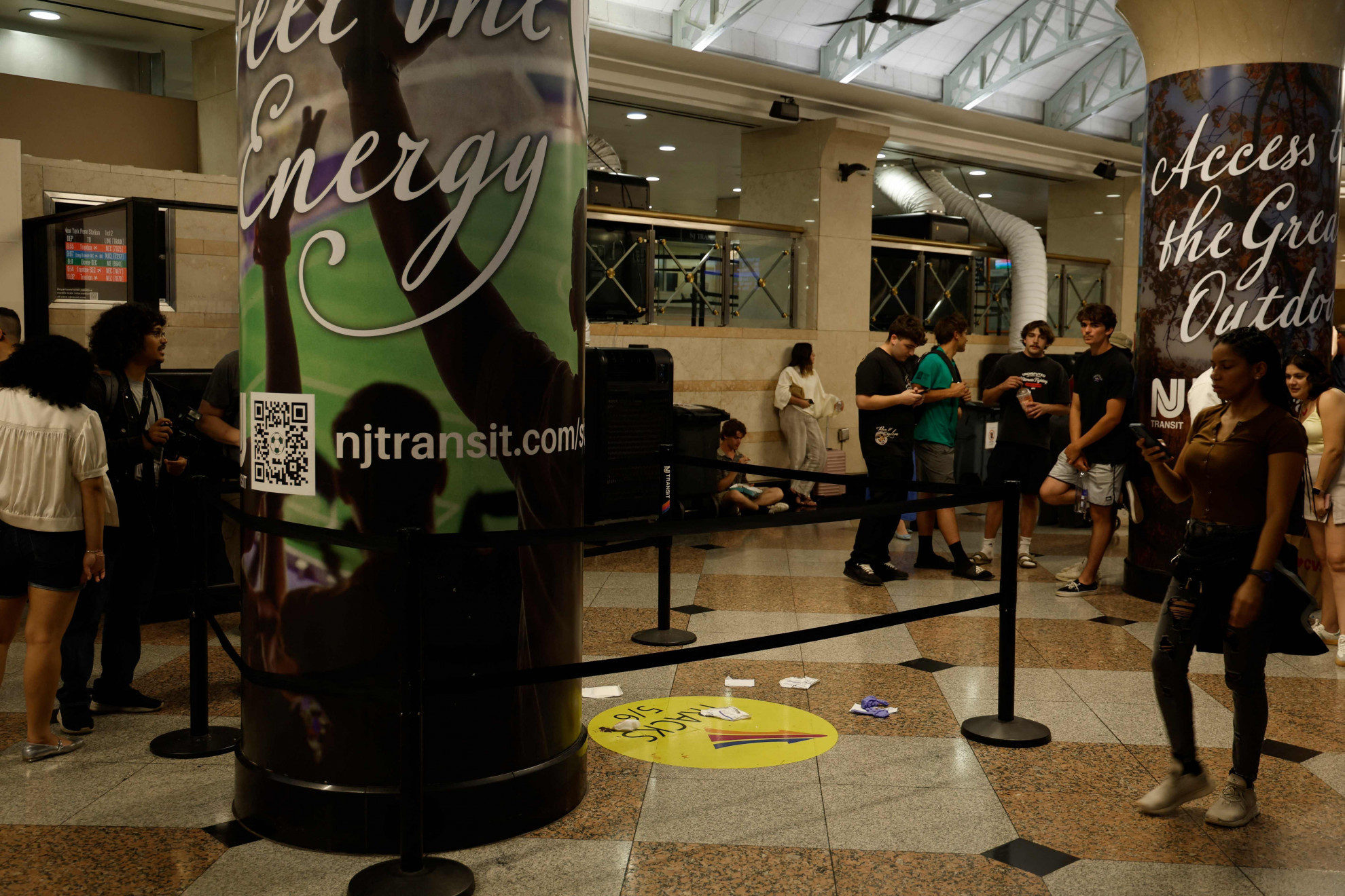 Sei persone accoltellate alla Penn Station di New York