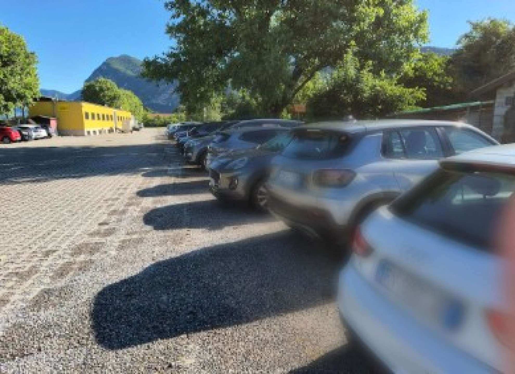 Su quei parcheggi c'è chi chiede chiarezza