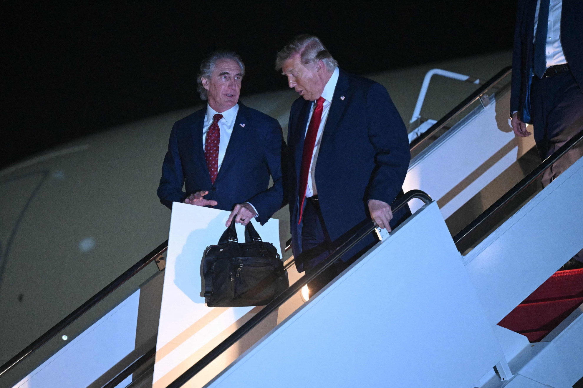 Trump annuncia ritorsioni dopo l’abbattimento di u