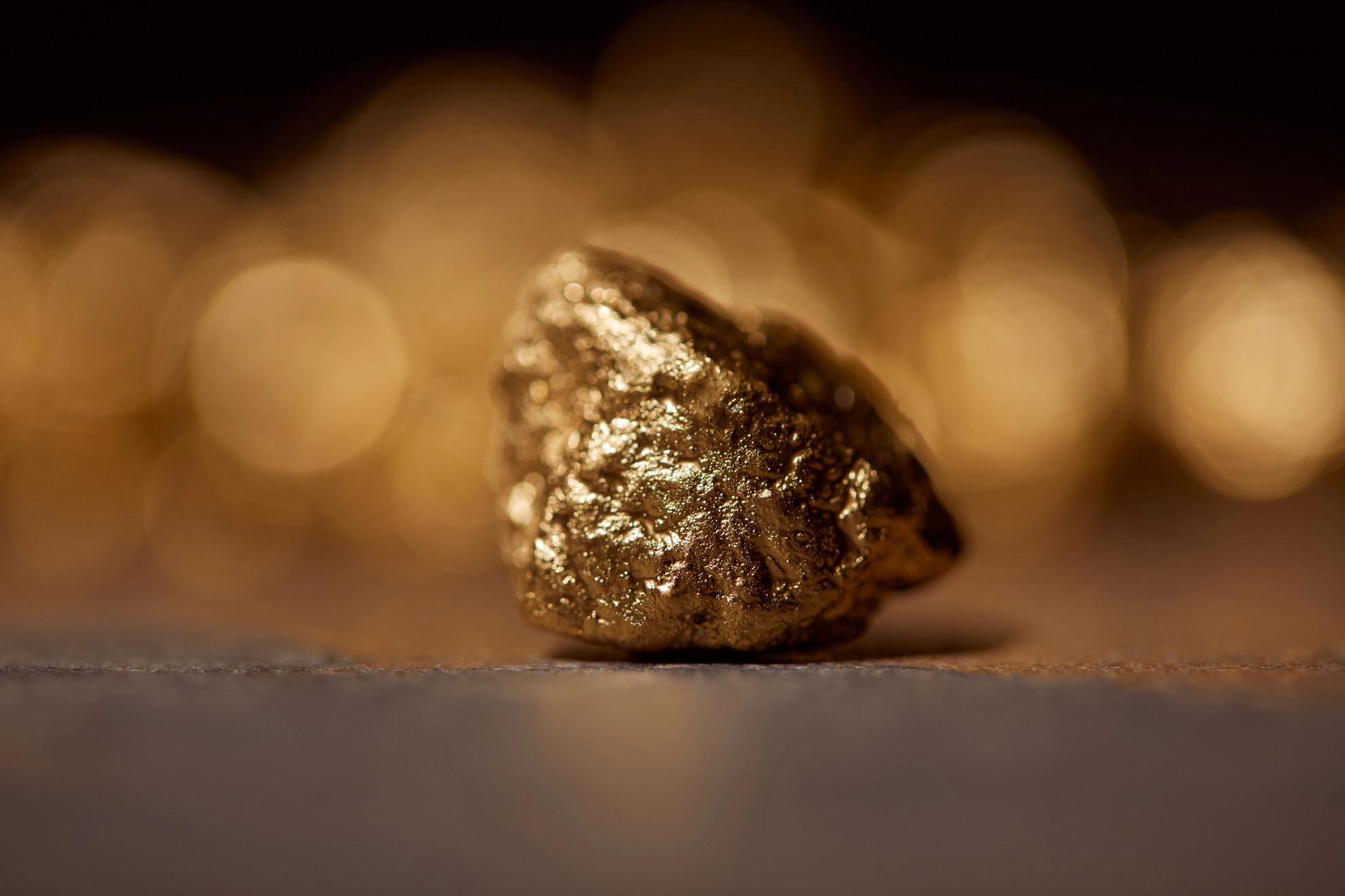 L'oro in netto calo