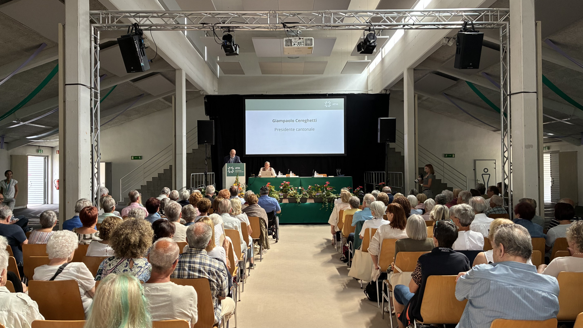 Oltre i numeri: l’Associazione Ticinese Terza Età, pilastro 