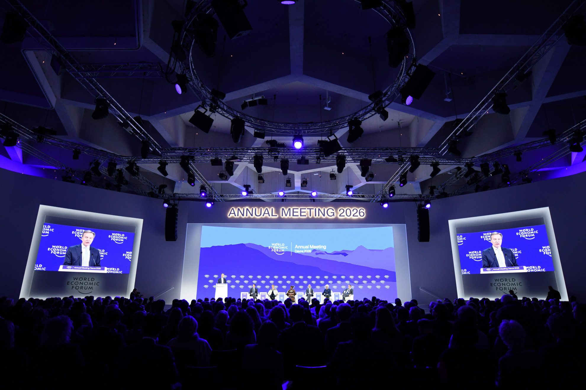 Davos, 36 multe per costruzioni temporanee durante il WEF