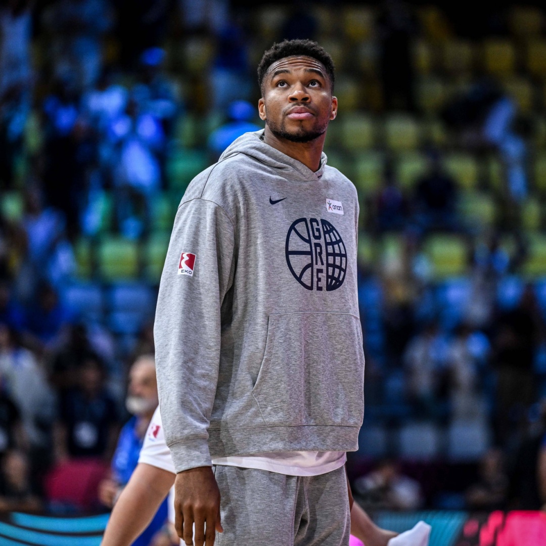 Antetokounmpo lascia Milwaukee e va a Miami