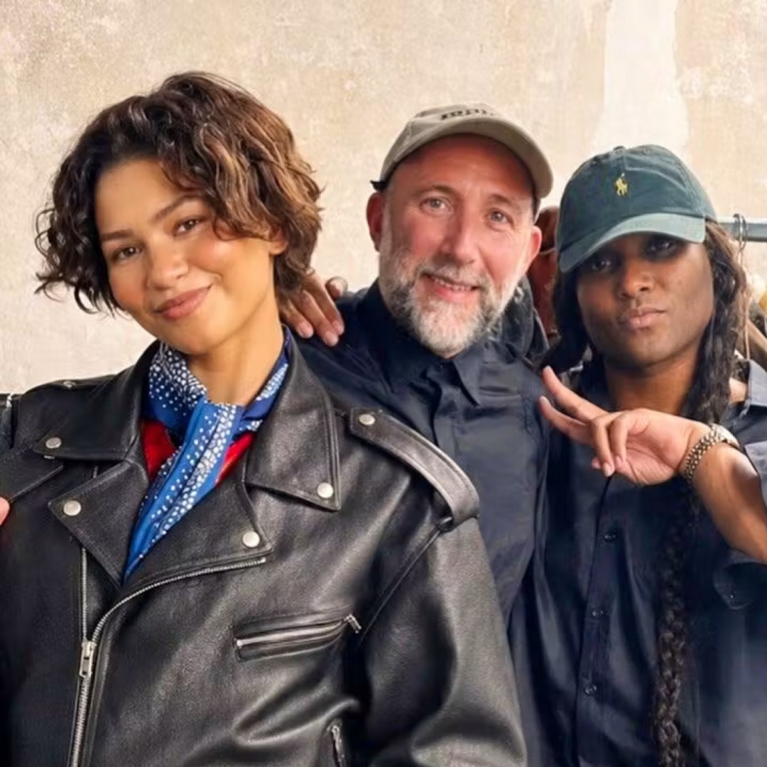 E all'improvviso dalla porta del negozio vintage ti entra... Zendaya
