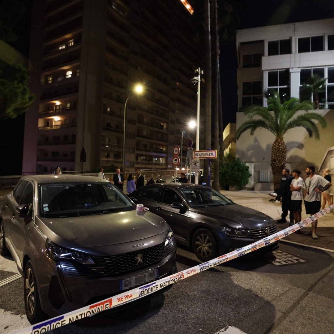 Esplosione in serata, tre feriti: pacco bomba con un imprenditore ucraino?
