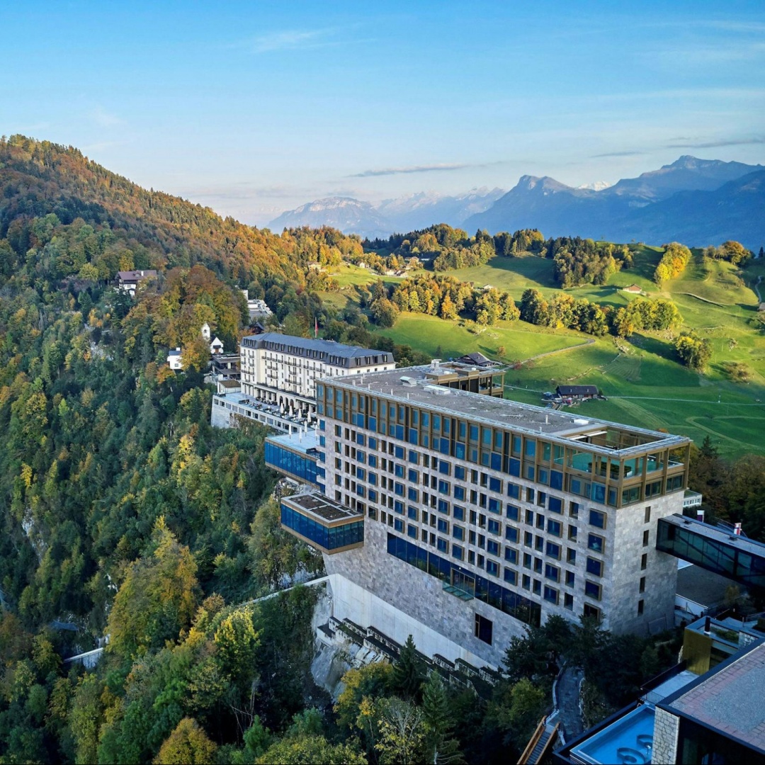 Bürgenstock: cinque violazioni dello spazio aereo