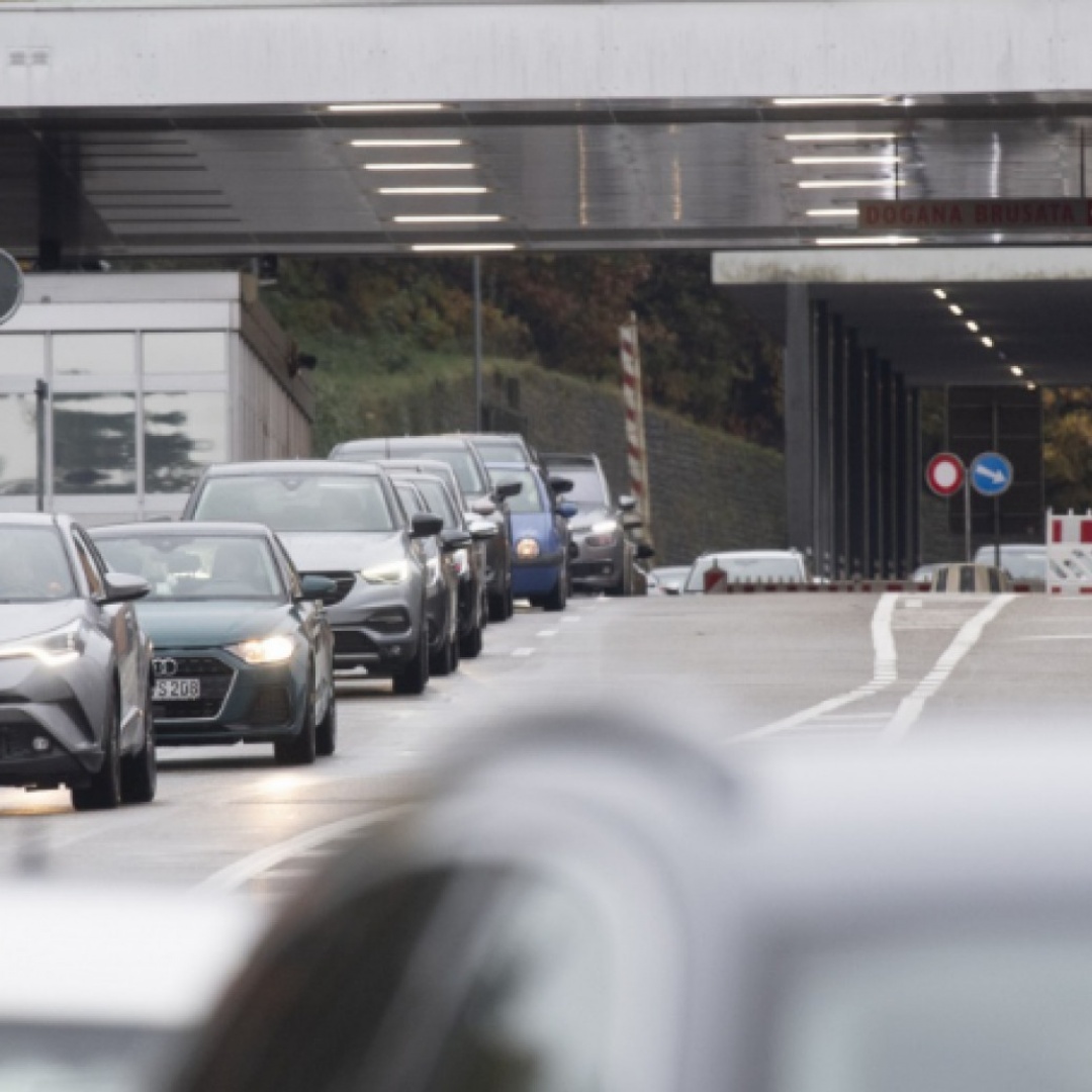 Tassa sulla salute: importo fisso, rischio di doppio finanziamento e tenuta costituzionale in bilico