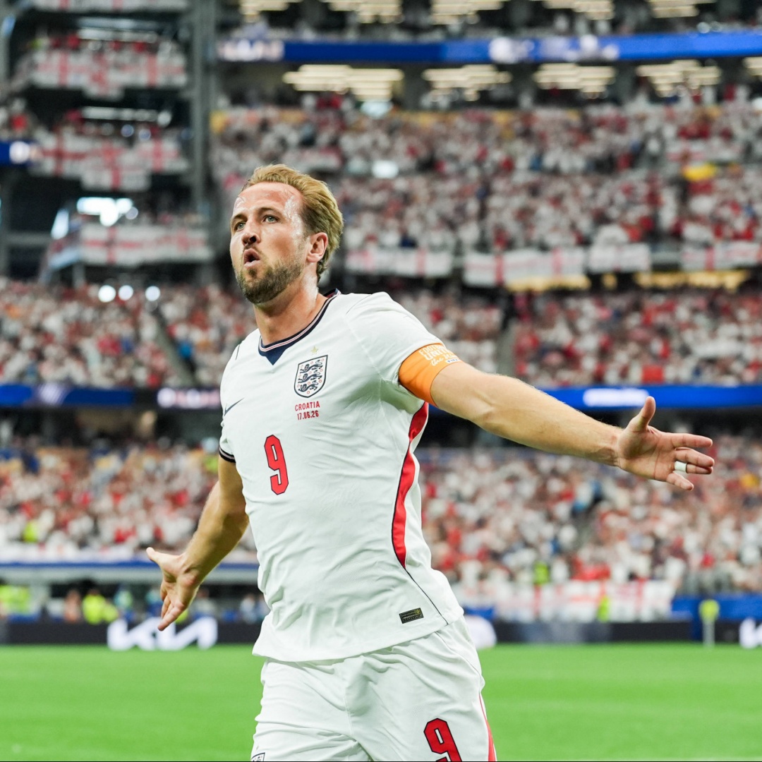 Good save the... Kane