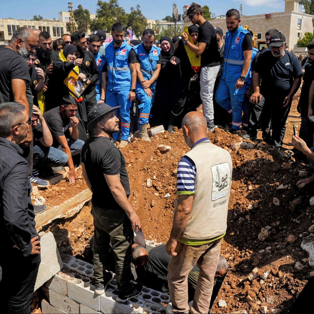 Spari israeliani su un corteo funebre