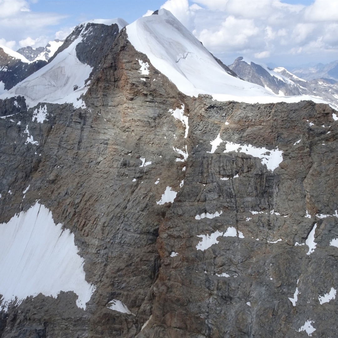 Pontresina, alpinista muore durante la discesa dal Piz Palü